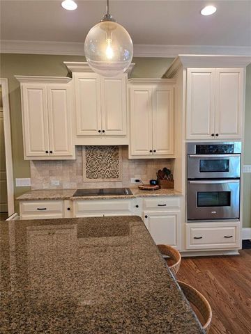 2270 Gracehaven Way, Lawrenceville, GA 30043