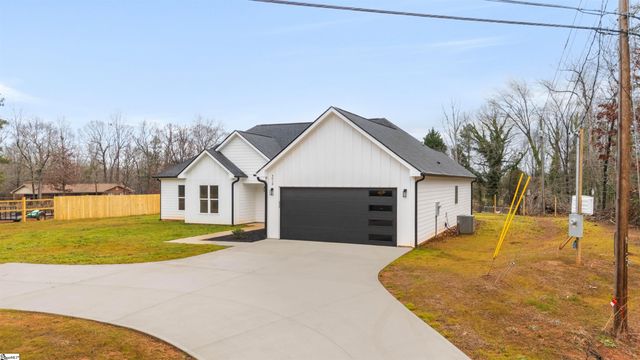 4018 Chesnee Highway, Chesnee, SC 29323