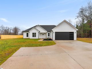 4018 Chesnee Highway, Chesnee, SC 29323