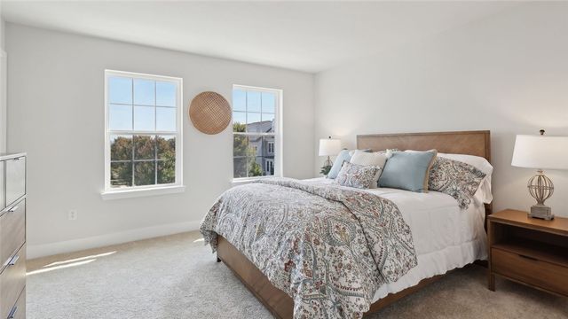 524 Cooper St, Mccandless, PA 15090
