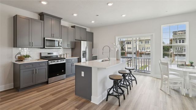 524 Cooper St, Mccandless, PA 15090