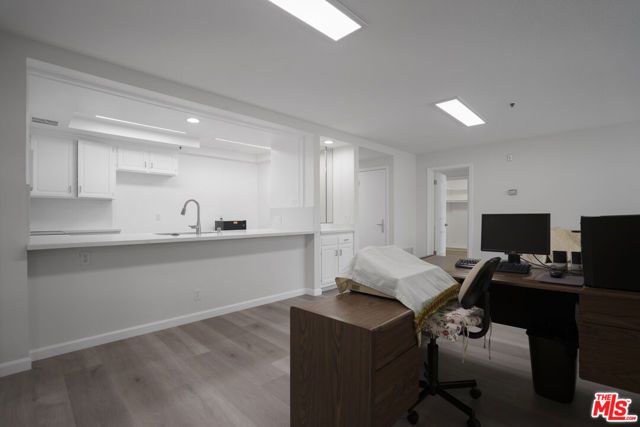 880 W 1st Street 622, Los Angeles, CA 90012