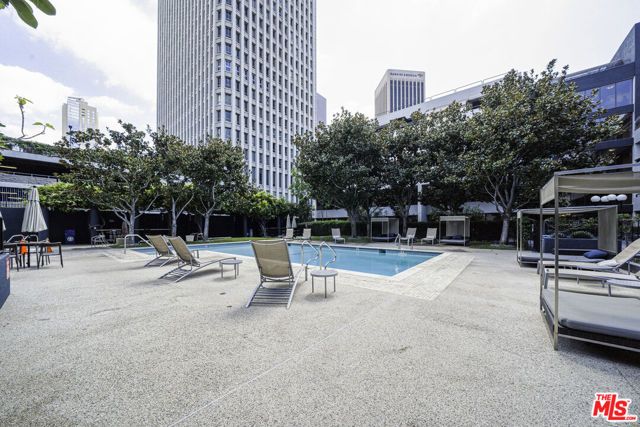 880 W 1st Street 622, Los Angeles, CA 90012