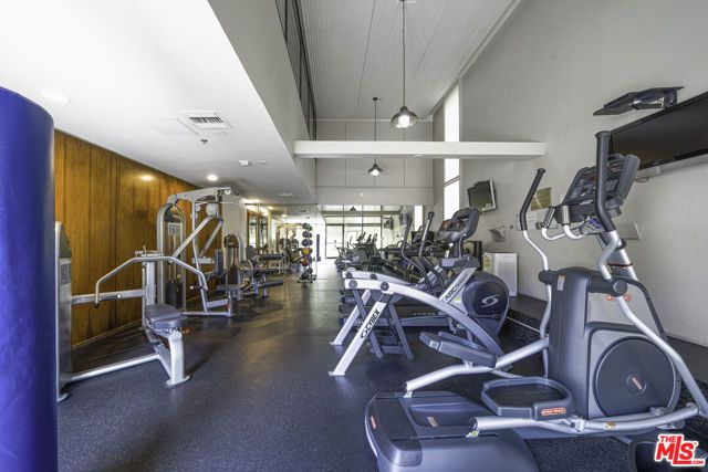 880 W 1st Street 622, Los Angeles, CA 90012