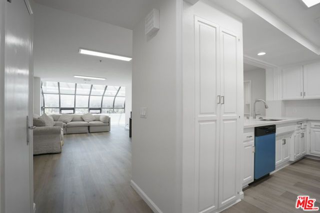 880 W 1st Street 622, Los Angeles, CA 90012