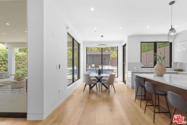 4854 Alonzo Avenue, Encino (los Angeles), CA 91316