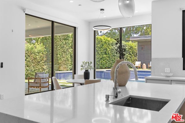 4854 Alonzo Avenue, Encino (los Angeles), CA 91316