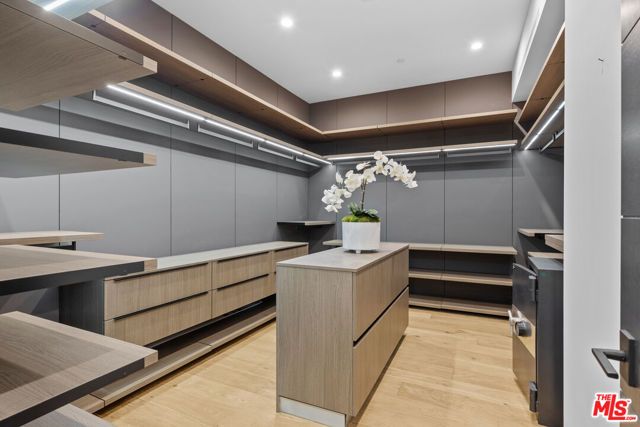 4854 Alonzo Avenue, Encino (los Angeles), CA 91316