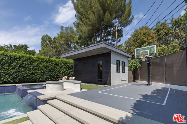 4854 Alonzo Avenue, Encino (los Angeles), CA 91316