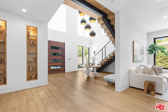 4854 Alonzo Avenue, Encino (los Angeles), CA 91316