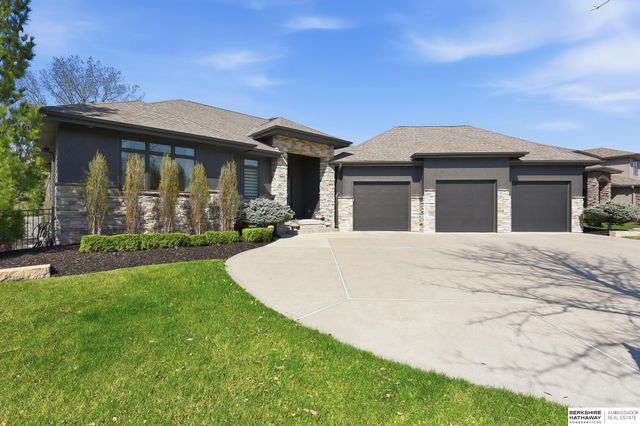 18850 Vinton Street, Omaha, NE 68130