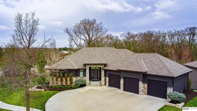 18850 Vinton Street, Omaha, NE 68130
