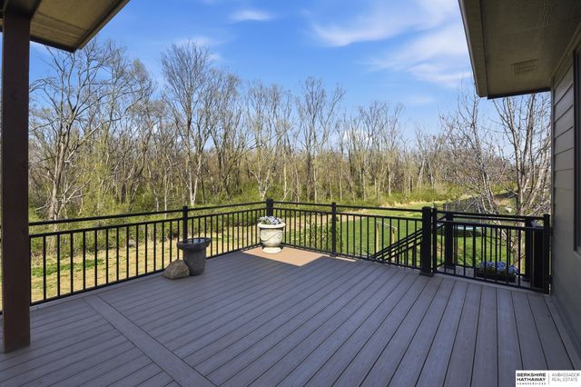 18850 Vinton Street, Omaha, NE 68130