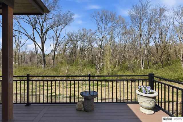 18850 Vinton Street, Omaha, NE 68130