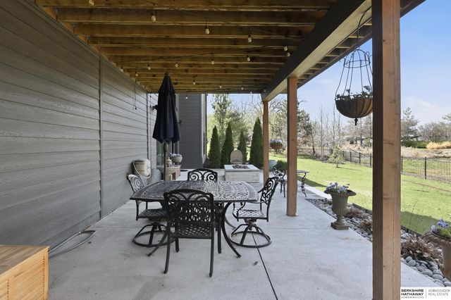 18850 Vinton Street, Omaha, NE 68130