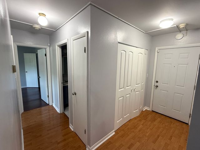 4500 BEAU MONDE Drive 101, Lisle, IL 60532