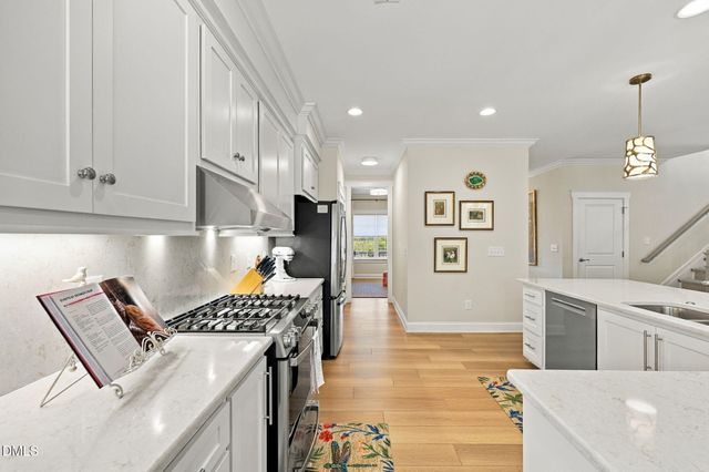 1422 Reading Court, Burlington, NC 27217