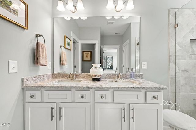 1422 Reading Court, Burlington, NC 27217
