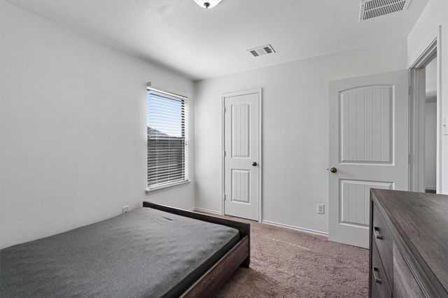 5608 Sunday Silence DR, Del Valle, TX 78617