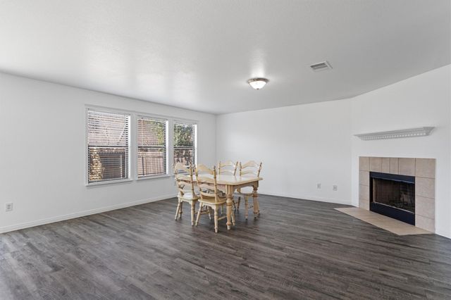 5608 Sunday Silence DR, Del Valle, TX 78617