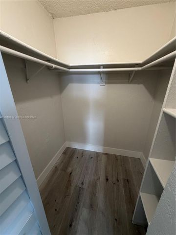 801 NW 47th Ave 814W, Miami, FL 33126