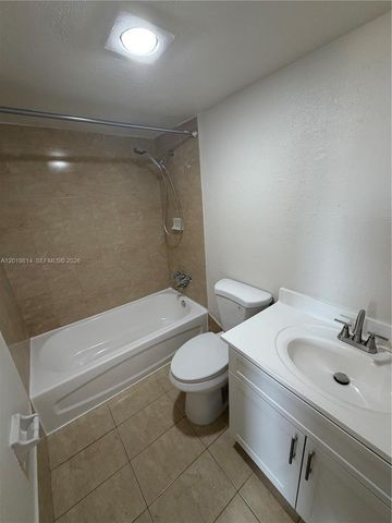 801 NW 47th Ave 814W, Miami, FL 33126