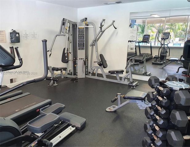 801 NW 47th Ave 814W, Miami, FL 33126