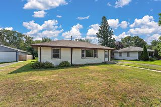 5906 Dupont Avenue N, Brooklyn Center, MN 55430