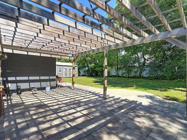 135 CONNIE AVENUE, Tampa, FL 33613