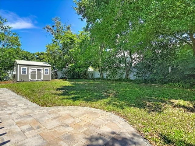 135 CONNIE AVENUE, Tampa, FL 33613