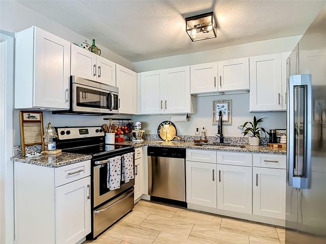 135 CONNIE AVENUE, Tampa, FL 33613