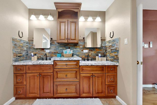 23 County Road 108, Espanola, NM 87532