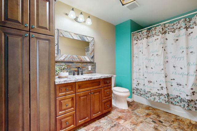 23 County Road 108, Espanola, NM 87532