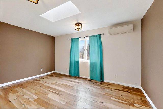 23 County Road 108, Espanola, NM 87532