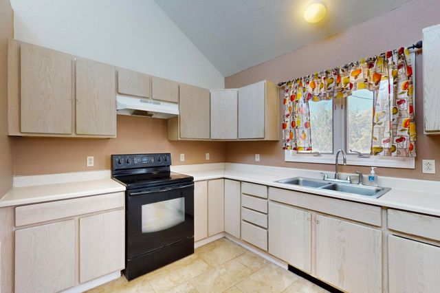 23 County Road 108, Espanola, NM 87532