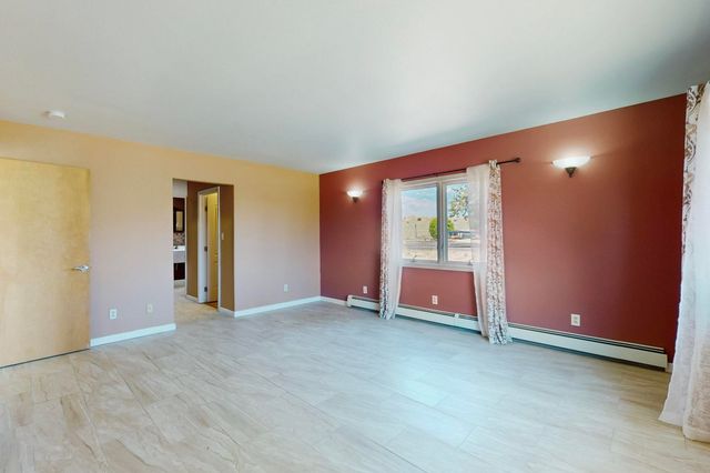 23 County Road 108, Espanola, NM 87532