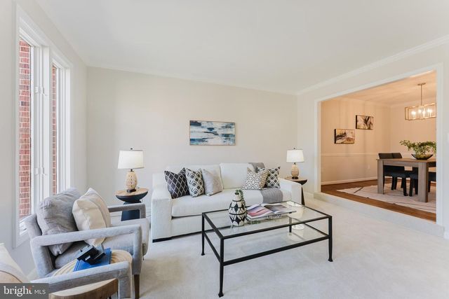 10151 TURNBERRY PL, Oakton, VA 22124