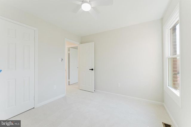 10151 TURNBERRY PL, Oakton, VA 22124