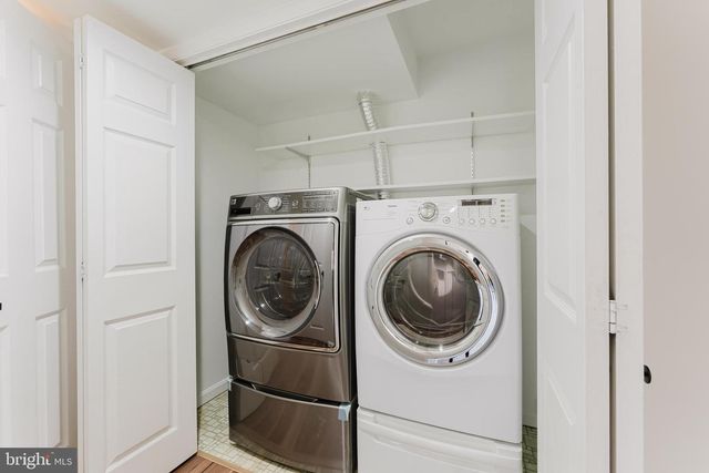 10151 TURNBERRY PL, Oakton, VA 22124