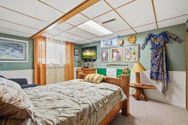 651 10th Street N, Hudson, WI 54016