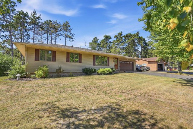 651 10th Street N, Hudson, WI 54016