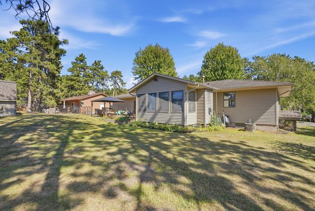 651 10th Street N, Hudson, WI 54016