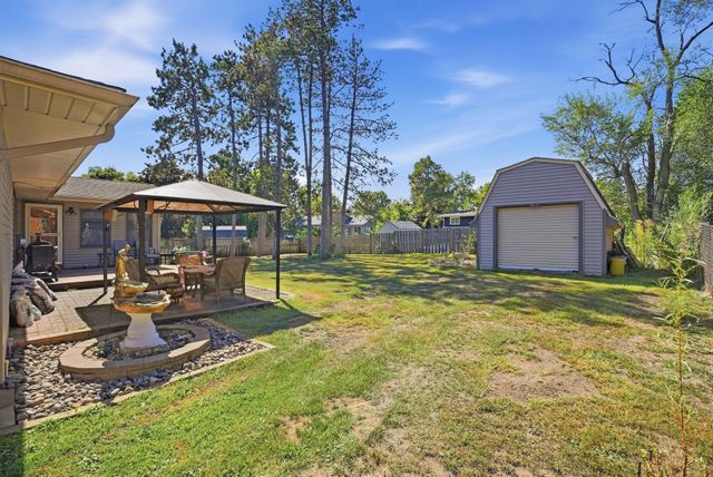 651 10th Street N, Hudson, WI 54016