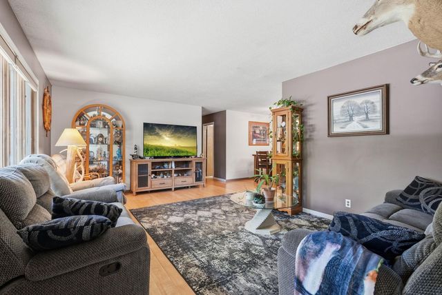 651 10th Street N, Hudson, WI 54016