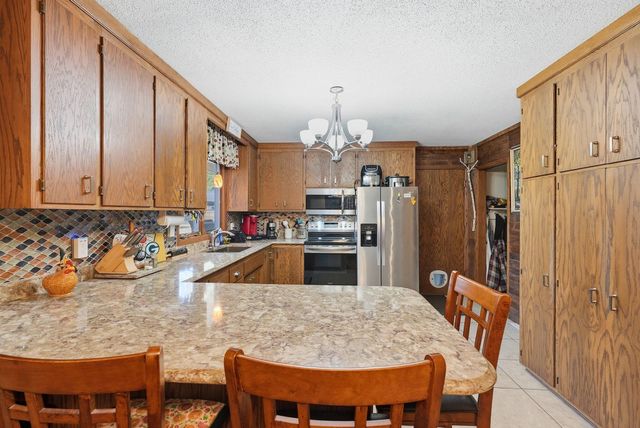 651 10th Street N, Hudson, WI 54016