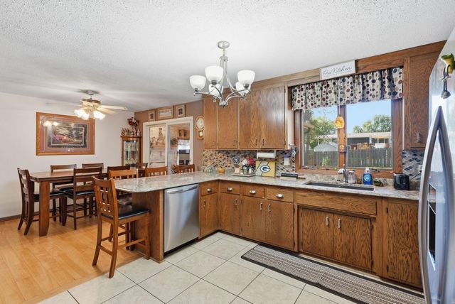 651 10th Street N, Hudson, WI 54016