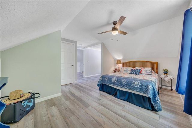 59 Camp RD, Moneta, VA 24121