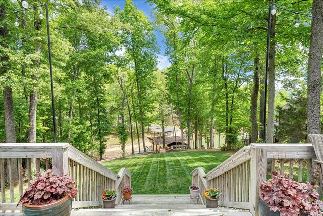 59 Camp RD, Moneta, VA 24121
