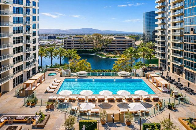 9 MacArthur Place 1001, Santa Ana, CA 92707