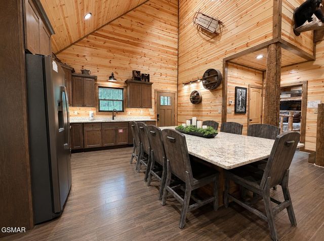 2215 Cub Circle, Sevierville, TN 37862
